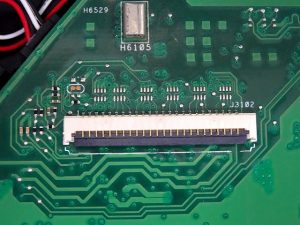 鍵盤連接器或電路故障