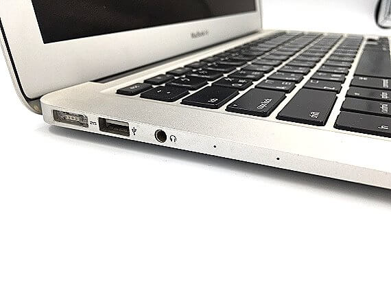 APPLE Macbook Air 吋A    訊捷3C 關於筆電的大小事