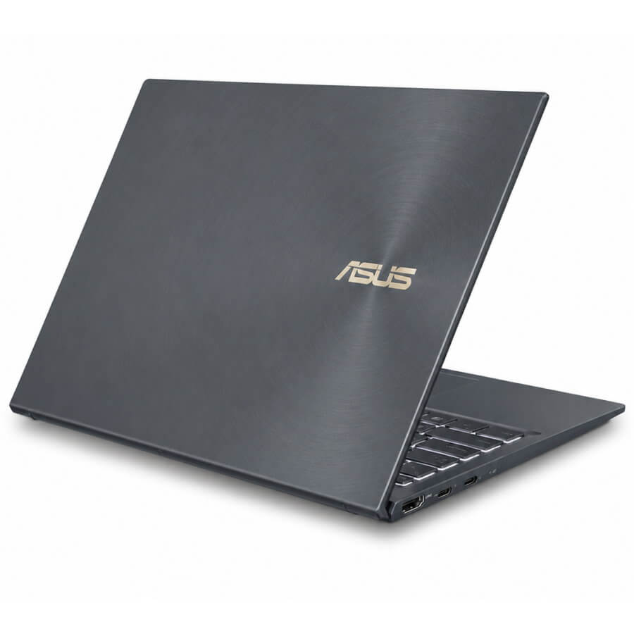 ASUS ZenBook UX425J 左後方 45 度外觀,展現超薄機身設計與鐵灰金屬質感。
